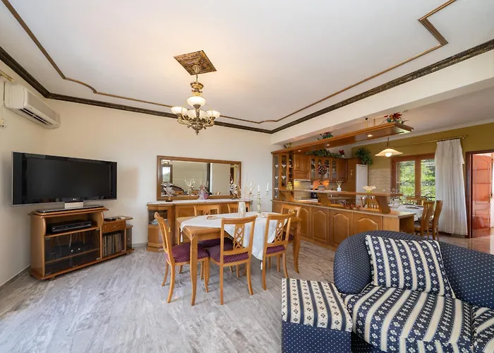 Holiday home Toumazatos House Kefalonia With Sea & Sunset View *